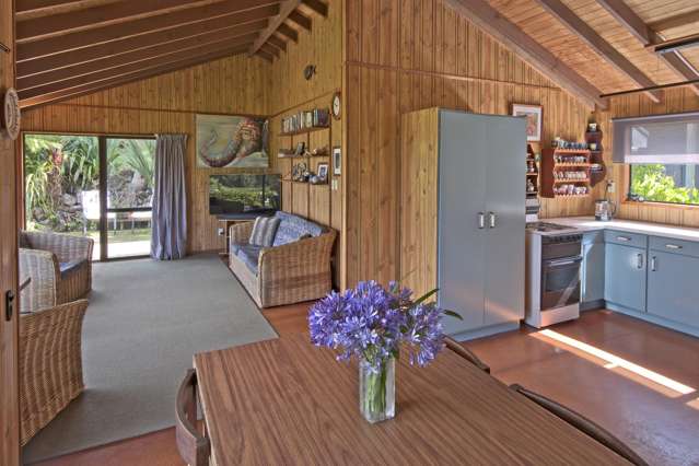 4 Rosalie Bay Road Great Barrier Island (Tryphena)_1