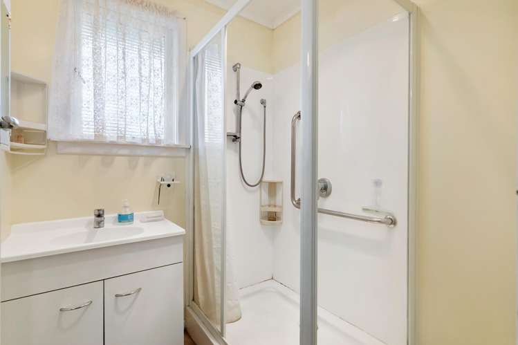 18 Ambler Avenue Glen Eden_10