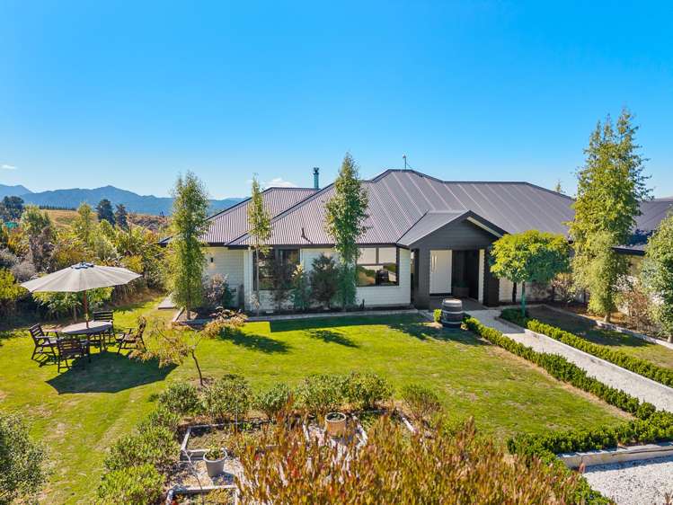 266 Delta Lake Heights Renwick_26