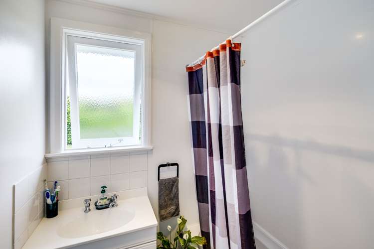 11 Eton Street Taradale_12