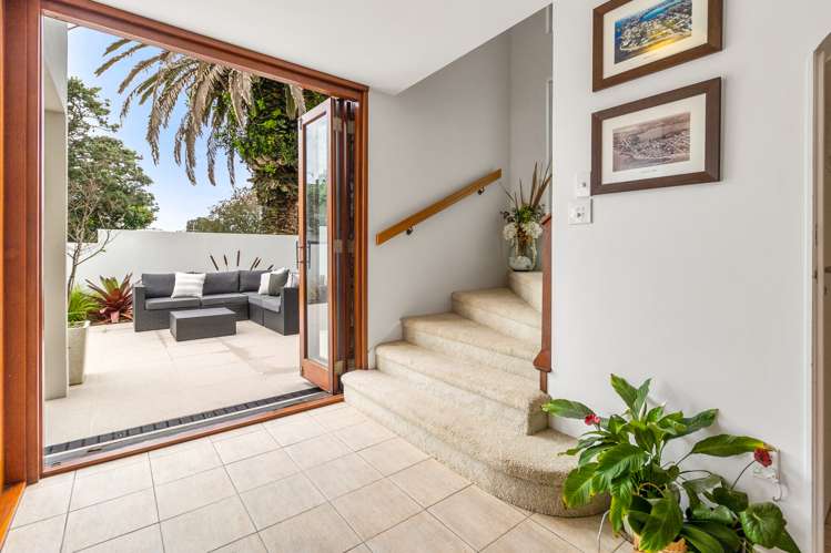 1/22 Tiri Road Milford_8