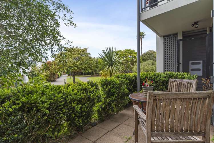 66 Gunner Drive Te Atatu Peninsula_18