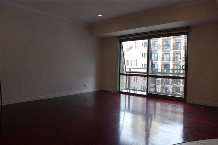 8h/1 Emily Place Auckland Central_3