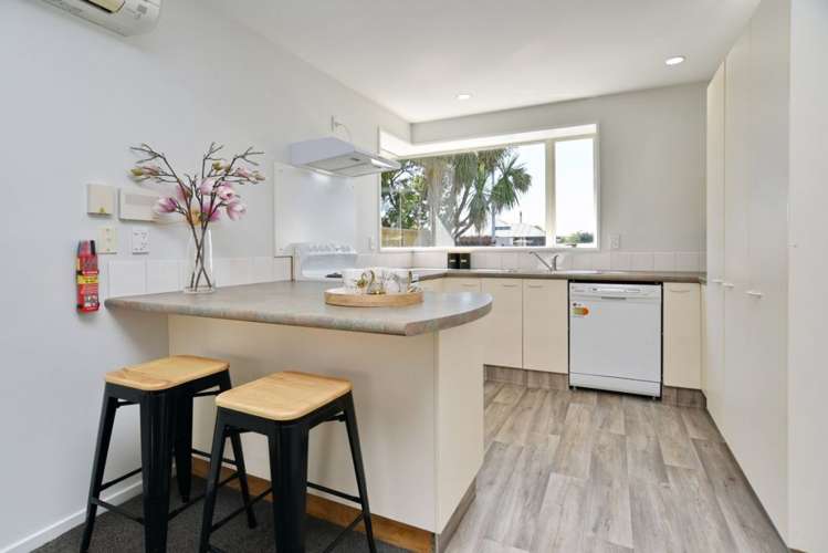 641 Main North Road Belfast_7