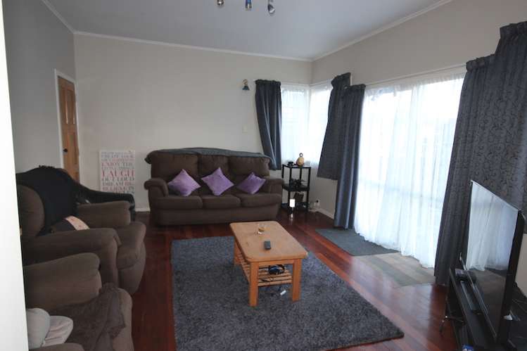 80 Great South Road Huntly_2