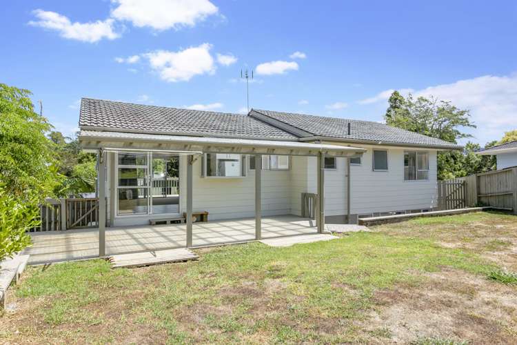 30 Onedin Place Titirangi_23