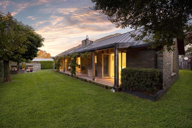 12 Amber Close Arthurs Point_10