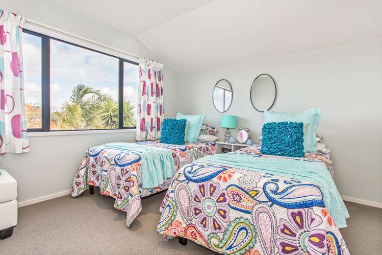 10 Waimanu Bay Drive Te Atatu Peninsula_12