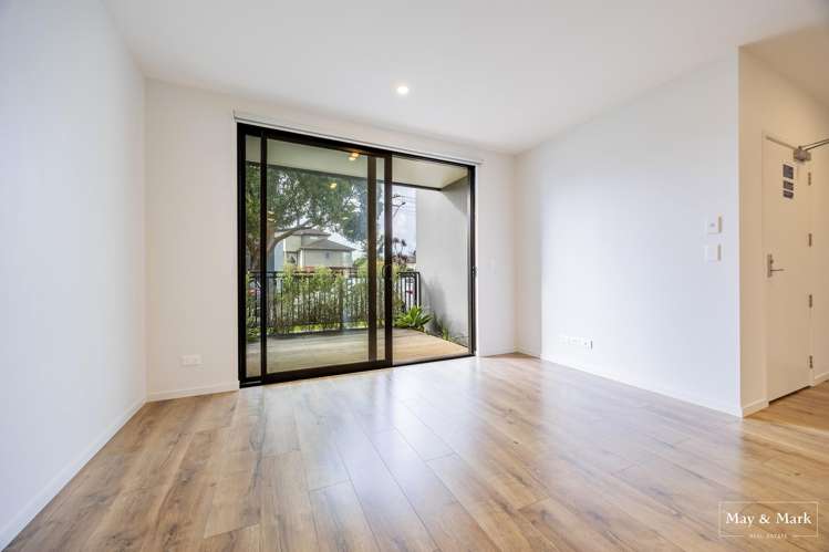 G04/1A Kings Road Mount Roskill_4