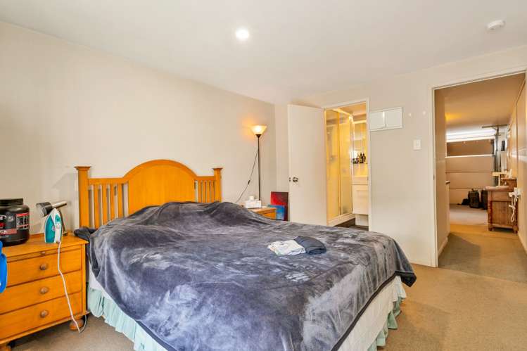 8/22a Willcott Street Mount Albert_6