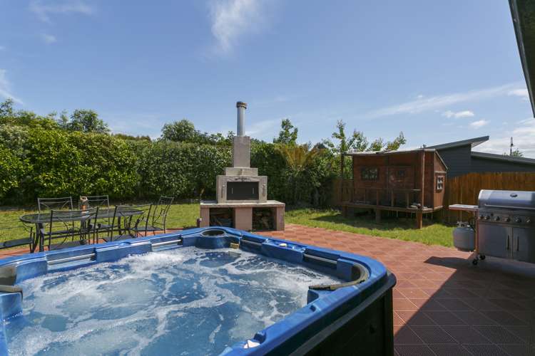 23 Brompton Close Richmond Heights_15