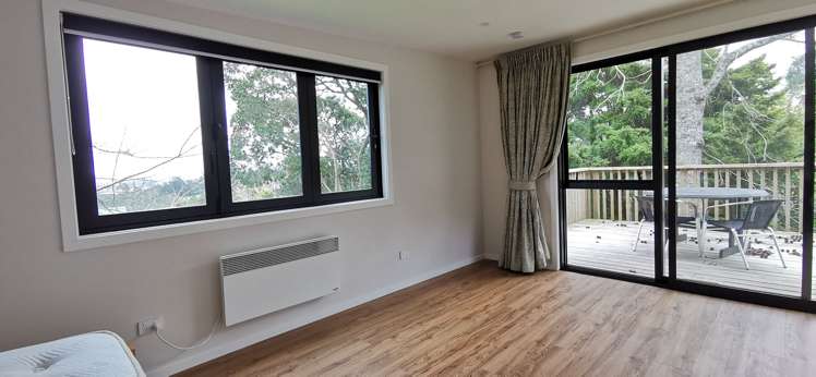 56 Attwood Road Paremoremo_5