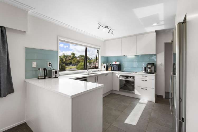 10 Charles Prevost Drive The Gardens_1