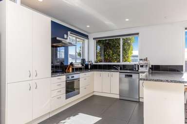 2 Lynley Crescent_3
