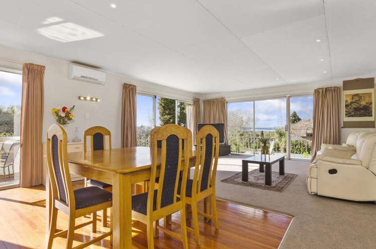 41 Tiroroa Avenue Te Atatu South_6