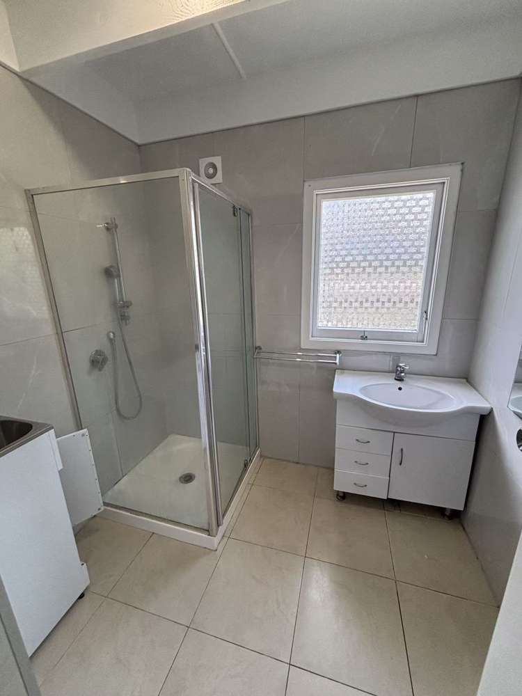 2/66 Flanshaw Road Te Atatu South_7