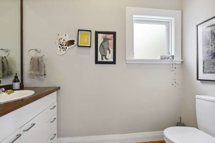 131 Overtoun Terrace Hataitai_24