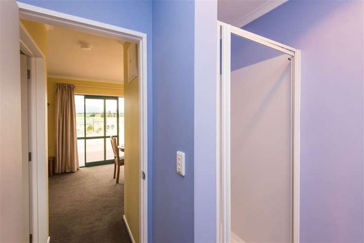 1518 Thongcaster Road Oxford_9