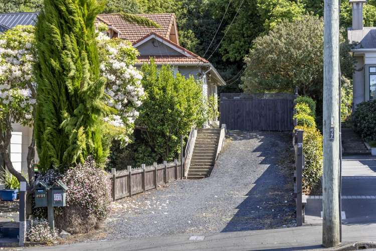 373 York Place Central City_21