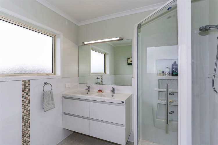 1491 Kaiaua Road Mangatangi_11