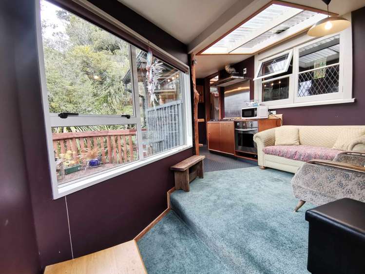 1 Cemetery Road Westland Surrounds_9