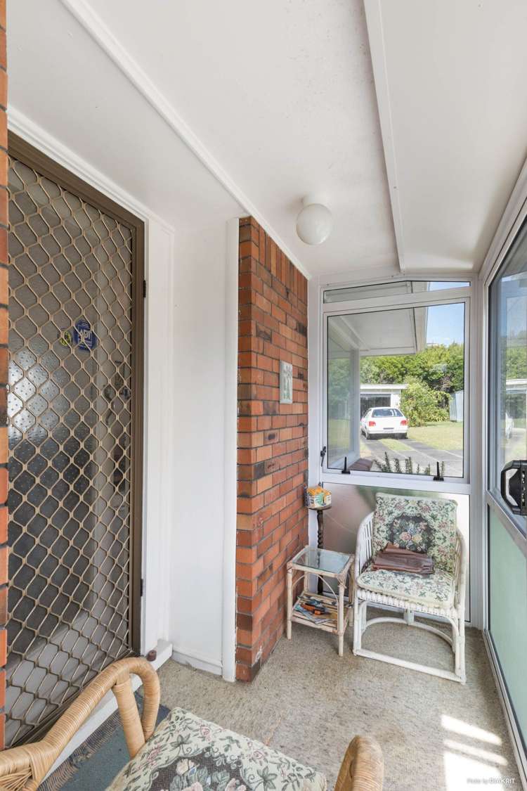 2/6 Margaret Place Milford_2