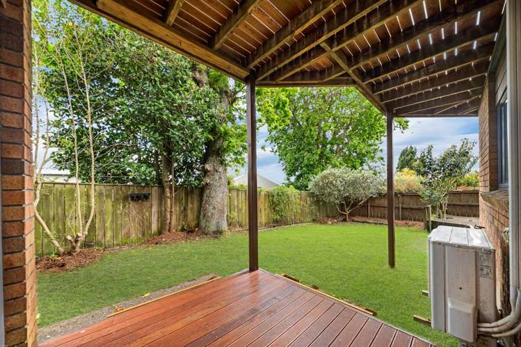 2/30 Abbotts Way Remuera_27