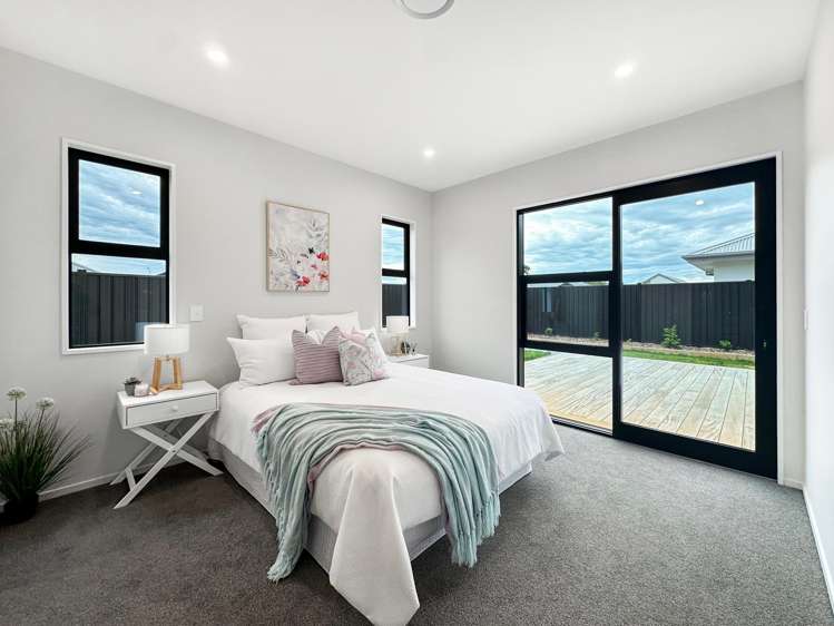 14 Elsie Lange Way Casebrook_11