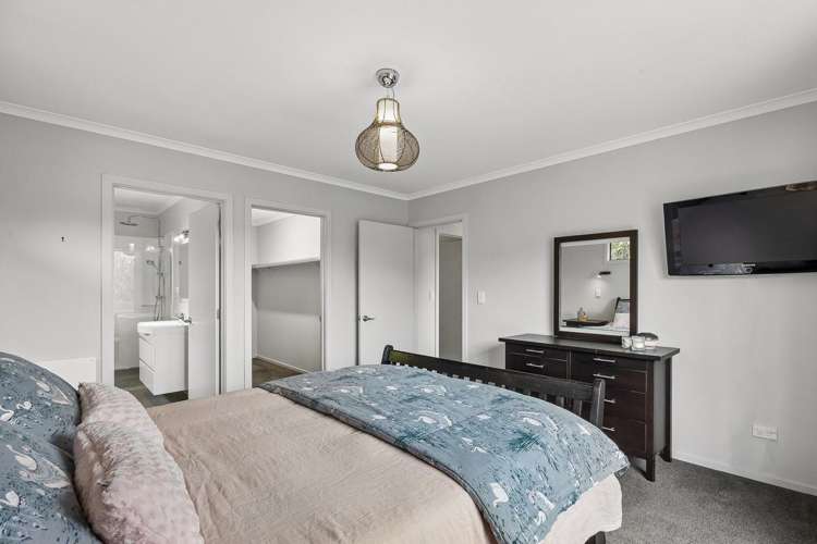 91 Barr Street Kenmure_13