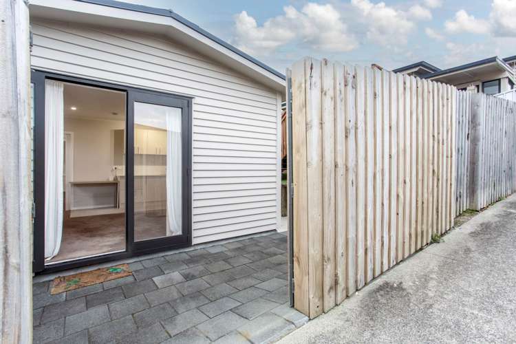 92 Ash Street Avondale_13