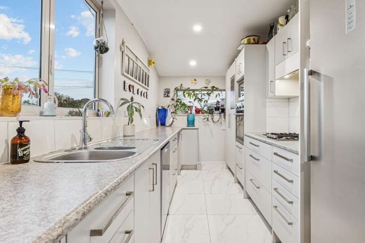 1410 Whangaparaoa Road Army Bay_6