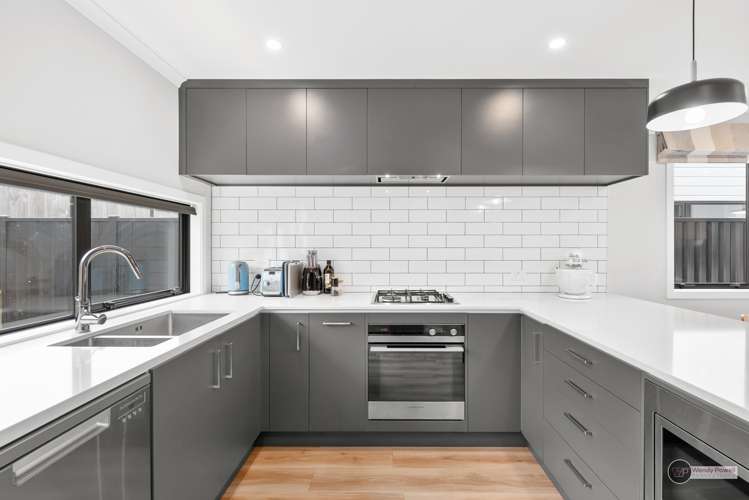 11 Desert Gold Lane Wallaceville_2