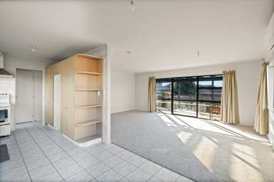 99 Boundary Road_4
