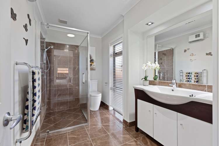 562 Gloucester Road Papamoa_21