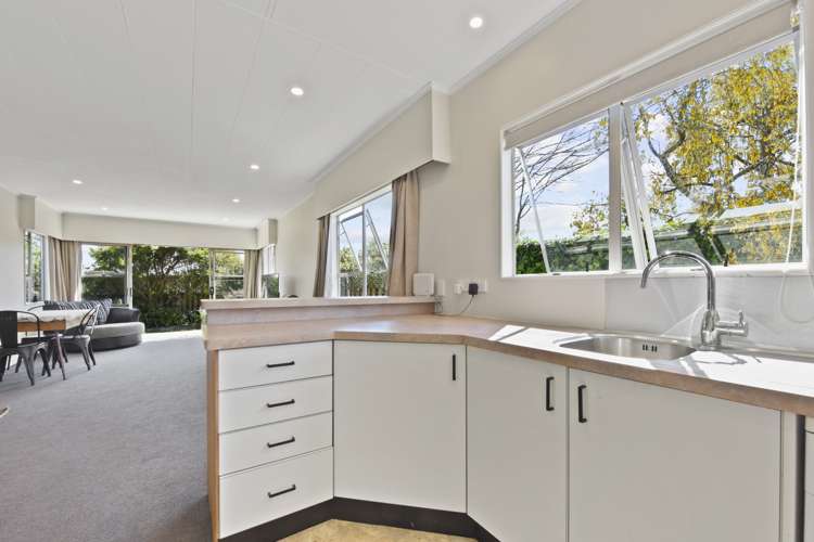 12 Cooper Place Chedworth_3