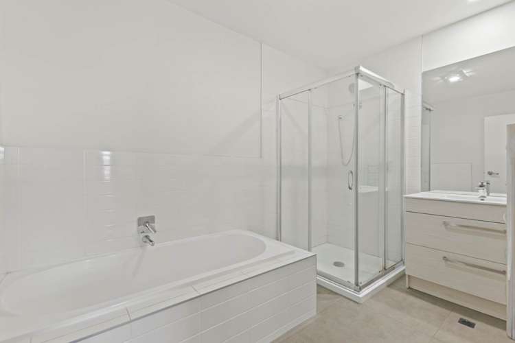 8/3 Woolfield Road_1