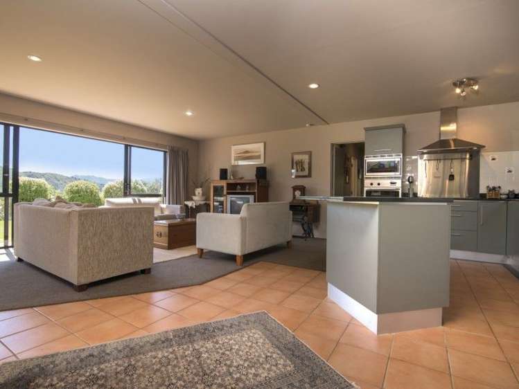 8 Matai Place Waikawa_14