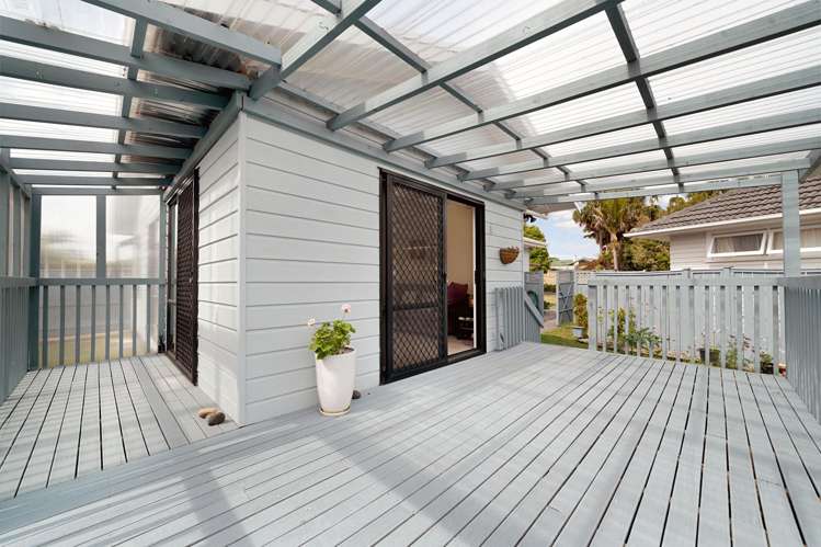 1/23 Mickle Street Te Atatu South_17