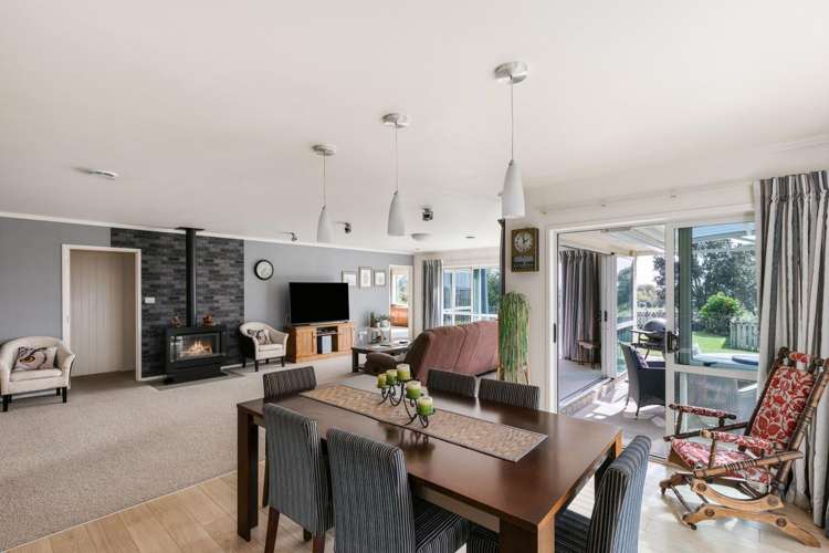 9 Parkland Rise Omokoroa_11