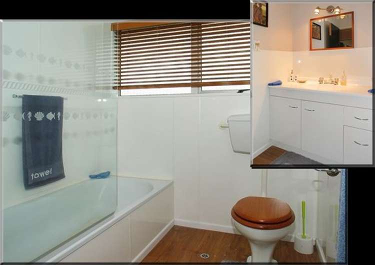 2 Thurso Grove Papakowhai_16