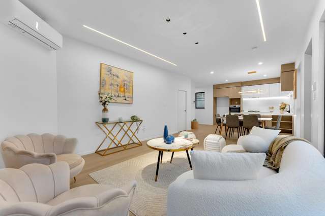 Stylish 4 Bdr Family Home or Smart Investment