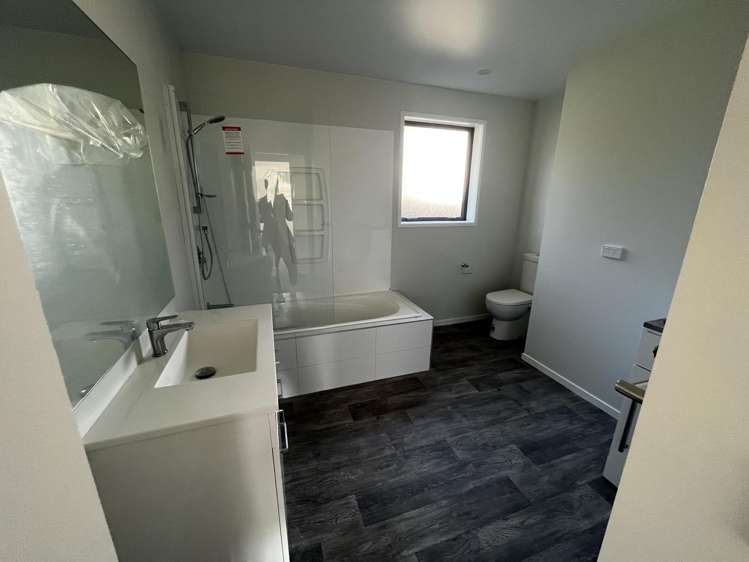 33A Achilles St Stratford_2