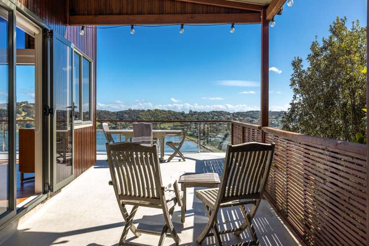 48 Burrell Road Oneroa_13