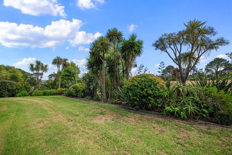 157 Barrett Road Riverhead_22
