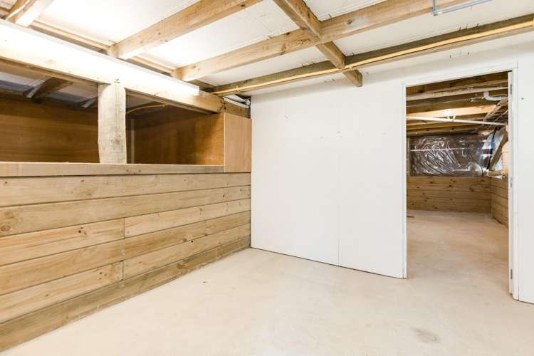 1/3 The Ridgeway Enner Glynn_17