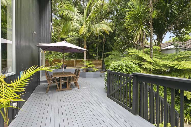 49 Daffodil Street Titirangi_15