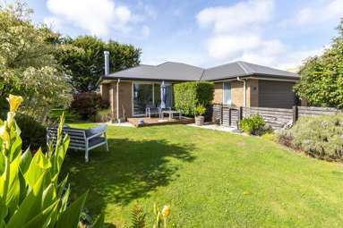 10 Woodglen Drive_2