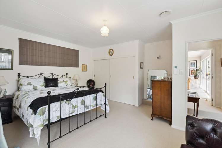 1091 Halcombe Road Halcombe_5