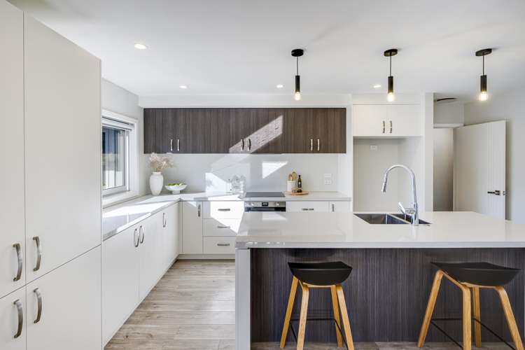 816A Churchill Street_0