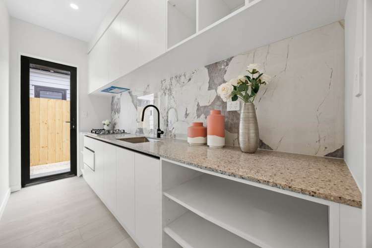 20 Pupu Crescent Opaheke_4